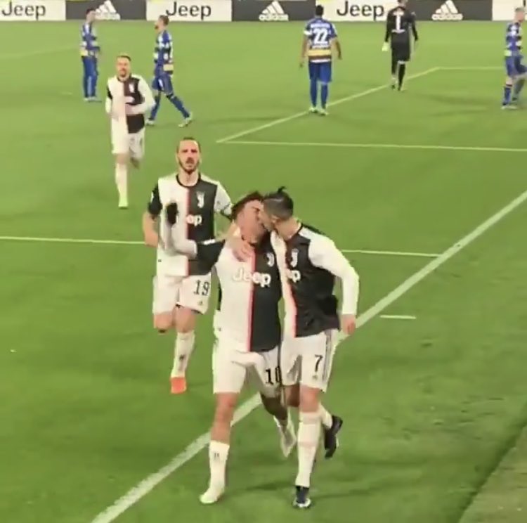 NebulaFootballx's tweet photo. Ronaldo and Dybala clearly improving their relationship on and off the field https://t.co/cY7VSP1X9A