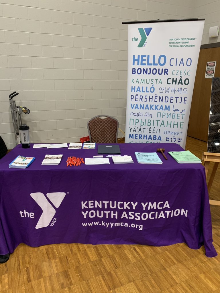 Amandakyymca's tweet photo. Are you at the TEDxYouth@Highlands event? If so come see me during the partner fair! Did you know that another perk of Student Y is gaining access to Ted Ed Youth curriculum? Sign up today! @KYYMCA #tedxyouth@highlands https://t.co/0AQXX1Idi8