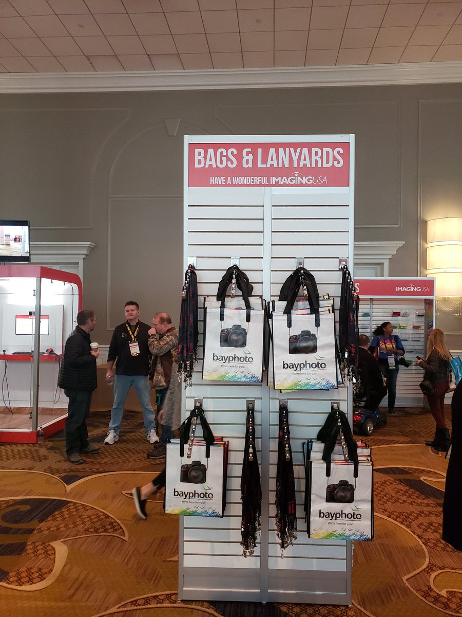 SocialBoxUSA's tweet photo. Great time here at the #imagingusa show. #PPA #imagingusa2020 #supportsmallclaims https://t.co/dcjBAy06q8