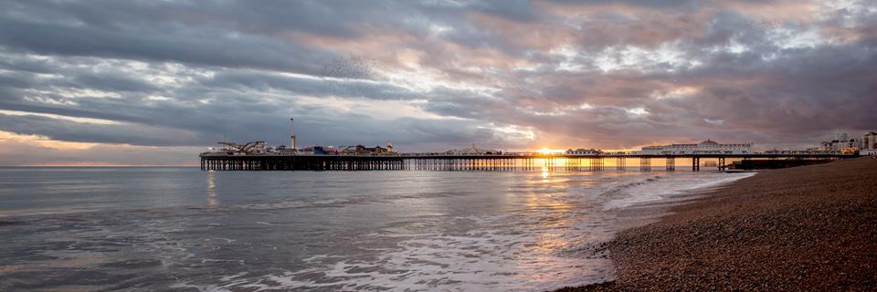 BTNPalacePier's tweet photo. Brighton Palace Pier's sunset never changes - Always a breathtaking view! 

#Brighton #sunset #fantasticfridays #residentcard https://t.co/i3rsNCjGUb