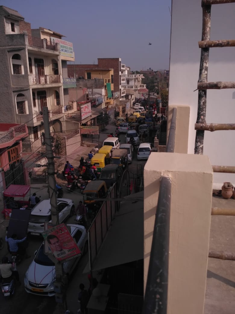 ShankarPadhy1's tweet photo. Cm Saab pls listen to residents  sect 91 Surya nagar pH 2 East block Fbd we have voted BJP but neglected by ur govt since  5 yrs ,we voted BJP  still our concerns not eared by your govt on drainage,roads, traffic jams pollution due to illegal colonies trespassing , encrochments https://t.co/MlRodcNsym