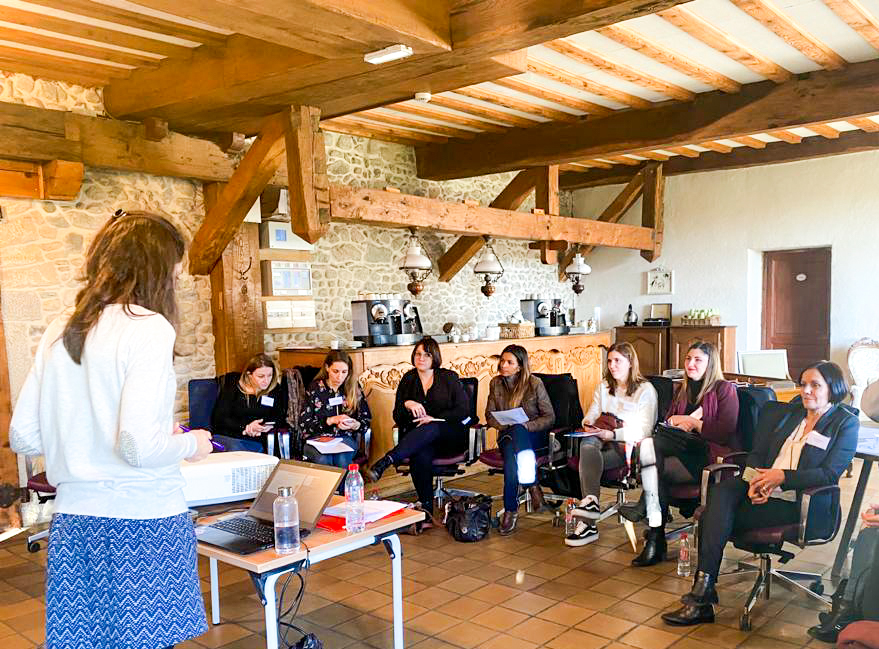 profonia's tweet photo. Journée formation samedi avec les audioprothésistes, assitantes et techniciens du groupe #GrandAudition au Chateau de Faverges. Merci pour la confiance de GrandAudition accordée à Profonia ! https://t.co/bHxOOrpbGo