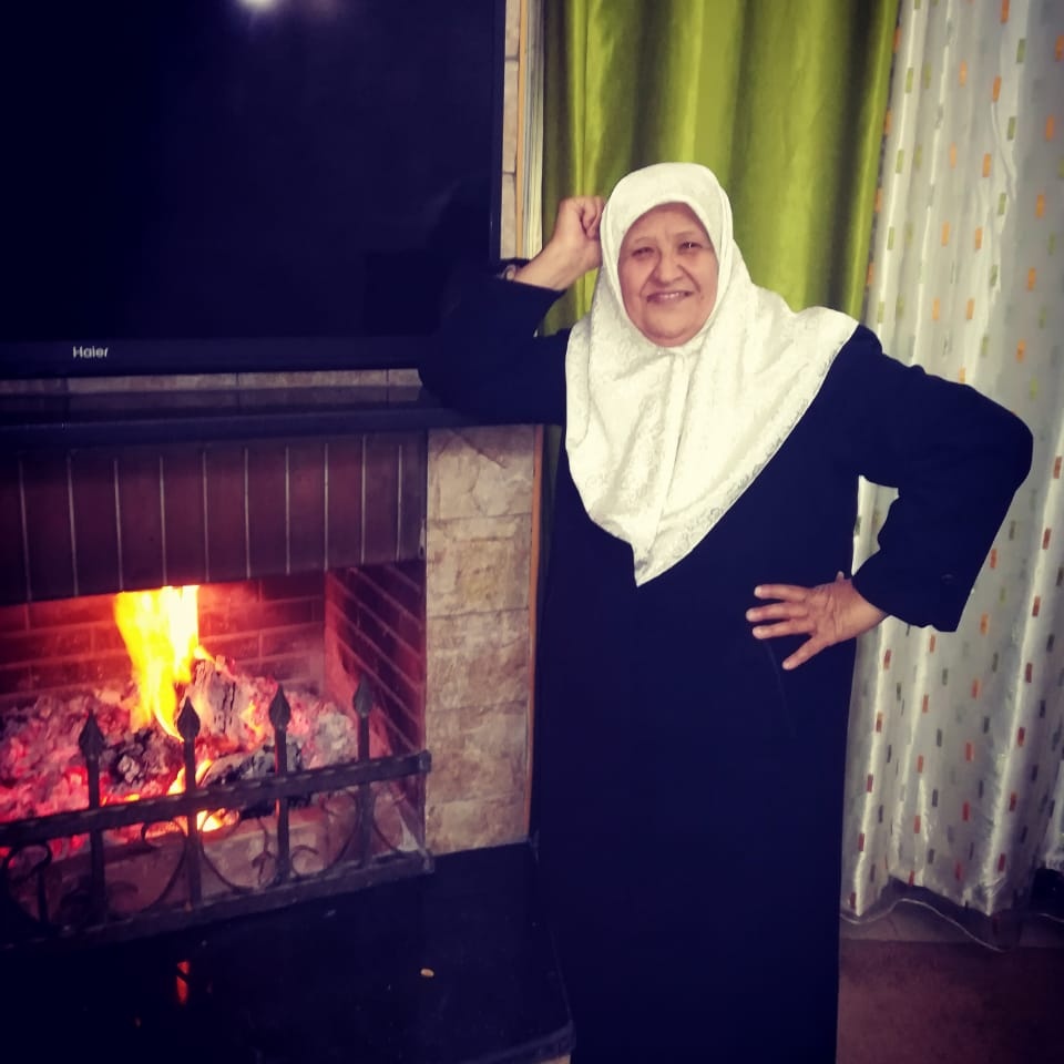 OpedShareef's tweet photo. هيه أمي قلبي وعيني ... هيه أمي نبضي وحنيني ... هيه أمي أجمل سنيني .. ❤💚

هيدي إمي تعتل همي .. 🌹💚🌺❤
 💗💗💗💗💗💗

بحبك #يمه ... والله يطول بعمرك ويعطيكي الصحه والعافيه وهدات الباال ويخليلي اياكي واضل عايش بحسك وبنفسك ياررب يااارووحي ... بحبك ❤💚❤💚🌺❤💚❤💚❤🌼🌼🌼🌼 https://t.co/xkhAdGoJFn