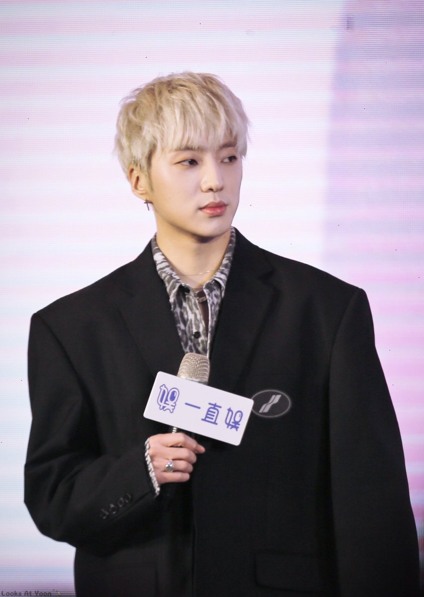 난항상여기이자리에 ✨
가만히너만을기다릴게💙

HBD to Yoon🥳

#AlwaysWithYoon #HappyYoonDay
<a href="/official_yoon_/">official_yoon_</a> 
 #위너 #WINNER #강승윤 #승윤