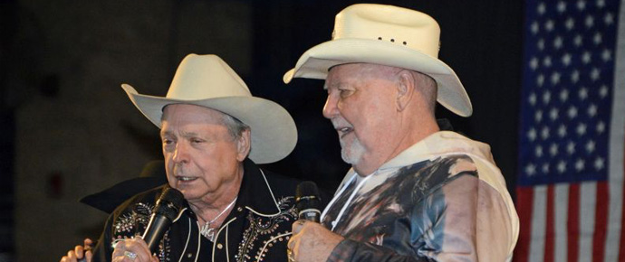 BluegrassToday's tweet photo. Urban Cowboy Reunion at YeeHaw Music Festival
https://t.co/FMW9TUeOfu
#bluegrass #yeehawmusicfestival #evansmediasource https://t.co/mkErBoT8AN