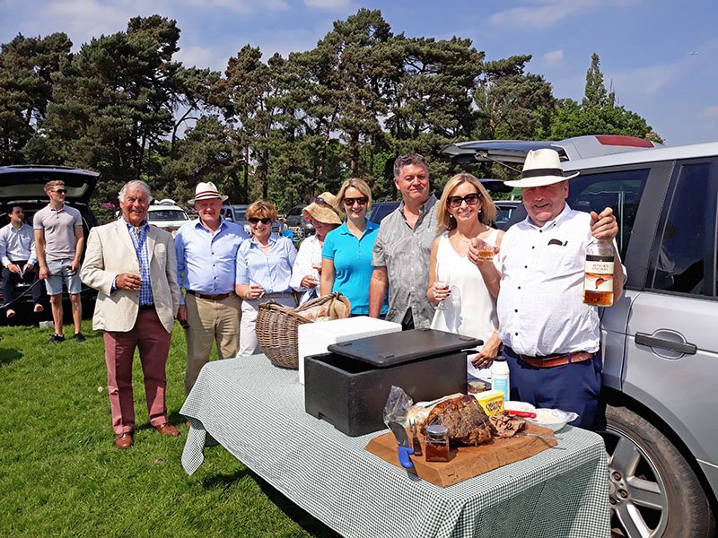 Knutsford Races tweet media