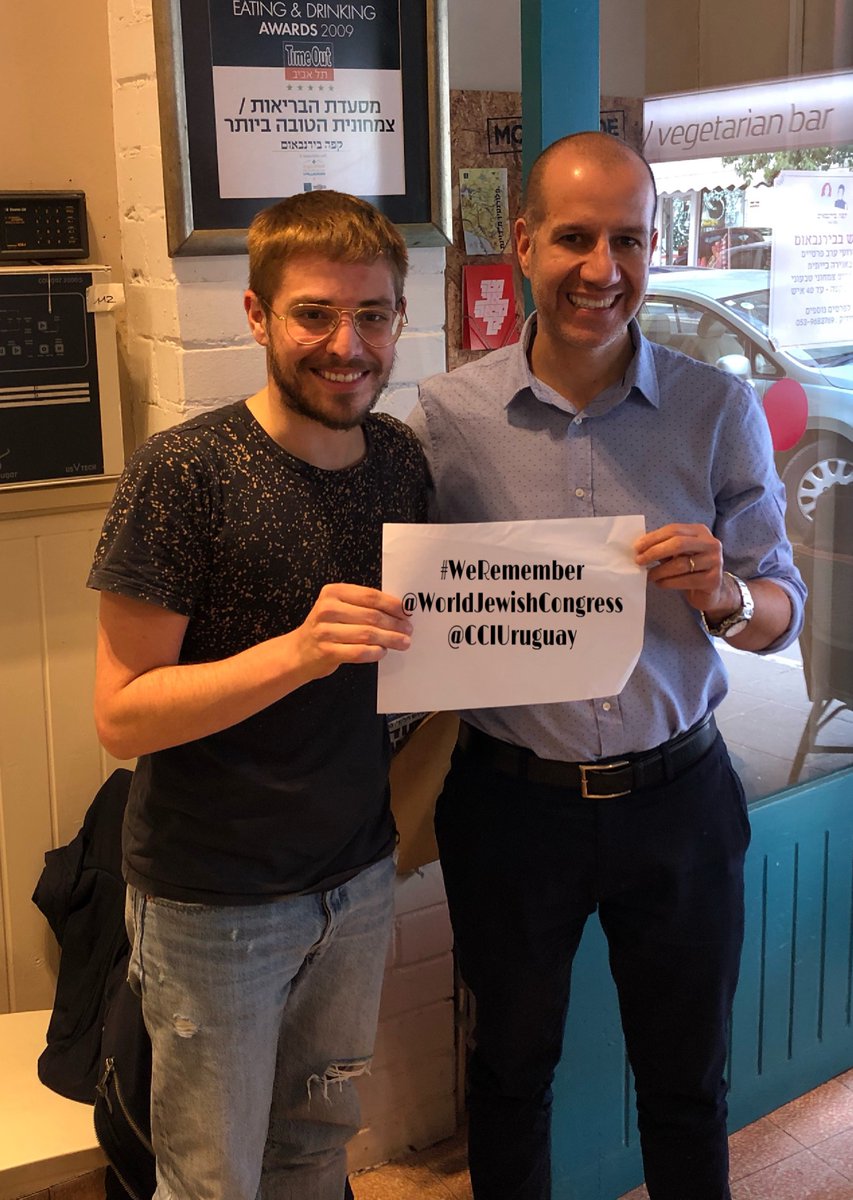 Fabián Álvarez (ex director 2015-2017, educador desde 2012 y coordinador de Embajadores de Proyecto Shoá) y Samuel Dressel (miembro fundador de Proyecto Shoá) se suman a la campaña #WeRemember <a href="/CCIUruguay/">CCIUruguay</a> <a href="/WorldJewishCong/">World Jewish Congress</a>