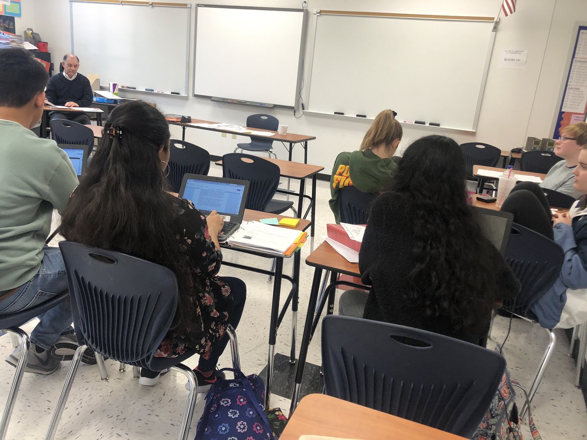 Our Mock trial teams are running scrimmages today to prepare for Thursday’s competition!