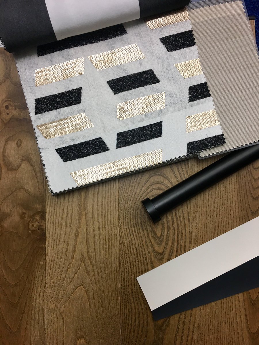 How good would this drapery fabric look in a living room? ✨

Can't get over how beautiful this fabric is, would look incredible with the black curtain rod and dark hardwood floors.

#westboroflooringanddecor #ottawaflooring #floored #moodboardmonday #decorinspiration