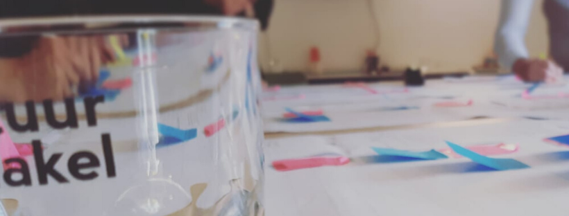 CultuurSchakel's tweet photo. #VACATURE – De afdeling Marketing &amp; #Communicatie is op zoek naar een nieuwe #teamleider. Ben jij onze strategische post-it-master? Weet jij het beste uit je teamleden te halen? En wil je onderdeel worden van onze gezamenlijke (kroketten)lunches? https://t.co/IpoZ80y0gE https://t.co/t7cG2UO8j1