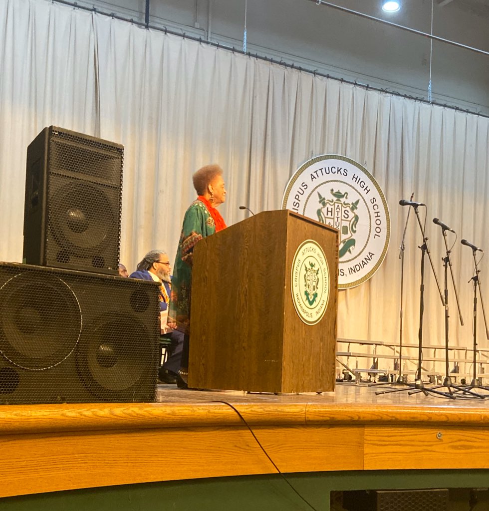 EvanForIPS's tweet image. Last week, I attended the 39th Annual Tribute to Dr. King at Crispus Attucks High School and left both uplifted and inspired. Thank you to @IPSSchools for planning this great event.