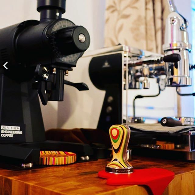 SkateReclaim's tweet photo. Awesome seeing these in their new home. Thanks for the pictures @peculiar_paul #skatereclaimcreate #madefromskateboards #recycledskateboards #coffee #specialtycoffee #homebarista #mahlkonigek43 #pullmantamper #londiniumespresso https://t.co/JJUulsVOH0