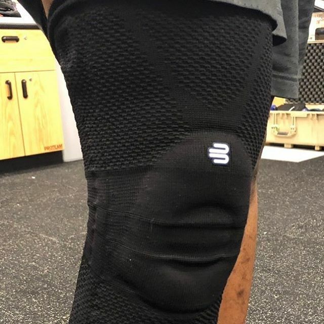 Teamwork makes the dream work when it comes to keeping these high level athletes healthy!  Thank you to <a href="/BauerfeindUSA/">Bauerfeind USA</a> for developing a great knee sleeve that provides the appropriate compression without restriction of movement. <a href="/NBATA/">NBATA</a> #spnsrd @Bauerfein… ift.tt/2TGu5Z2