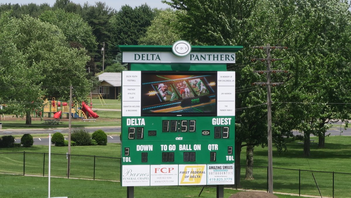 SamsungBizLED's tweet image. We installed this 13.5' x 7.43' 16mm pitch #videoboard at Delta High School in Delta, Ohio. 

Click here to learn about the high school scoreboards getting the @SamsungBizUSA treatment: bit.ly/39aOdYp #CaseStudy