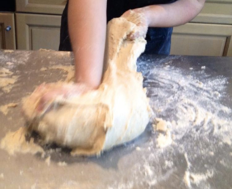 BakedByRomanos's tweet photo. We love a good workout 🏋️♀️ .
#cambridgefood #breadmakingisfun #kitchenworkout #actionshots #breadmakinginprogress #huntingdonfood #localfood #cafesupplies #delisupplies #weworkwiththebestpeople #lovefoods #localproduce #localcaterer #cambridgecatering #indie #supportindependent https://t.co/OPk8ciqCsa
