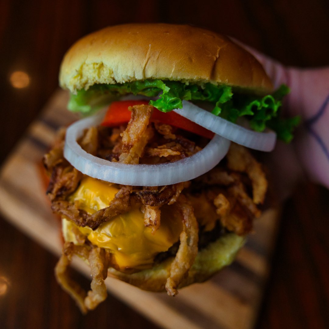 We may not cook a #Parislasagne, but we make a mean #BrickBurger. 

#chicagoburgers #cheeseburgers