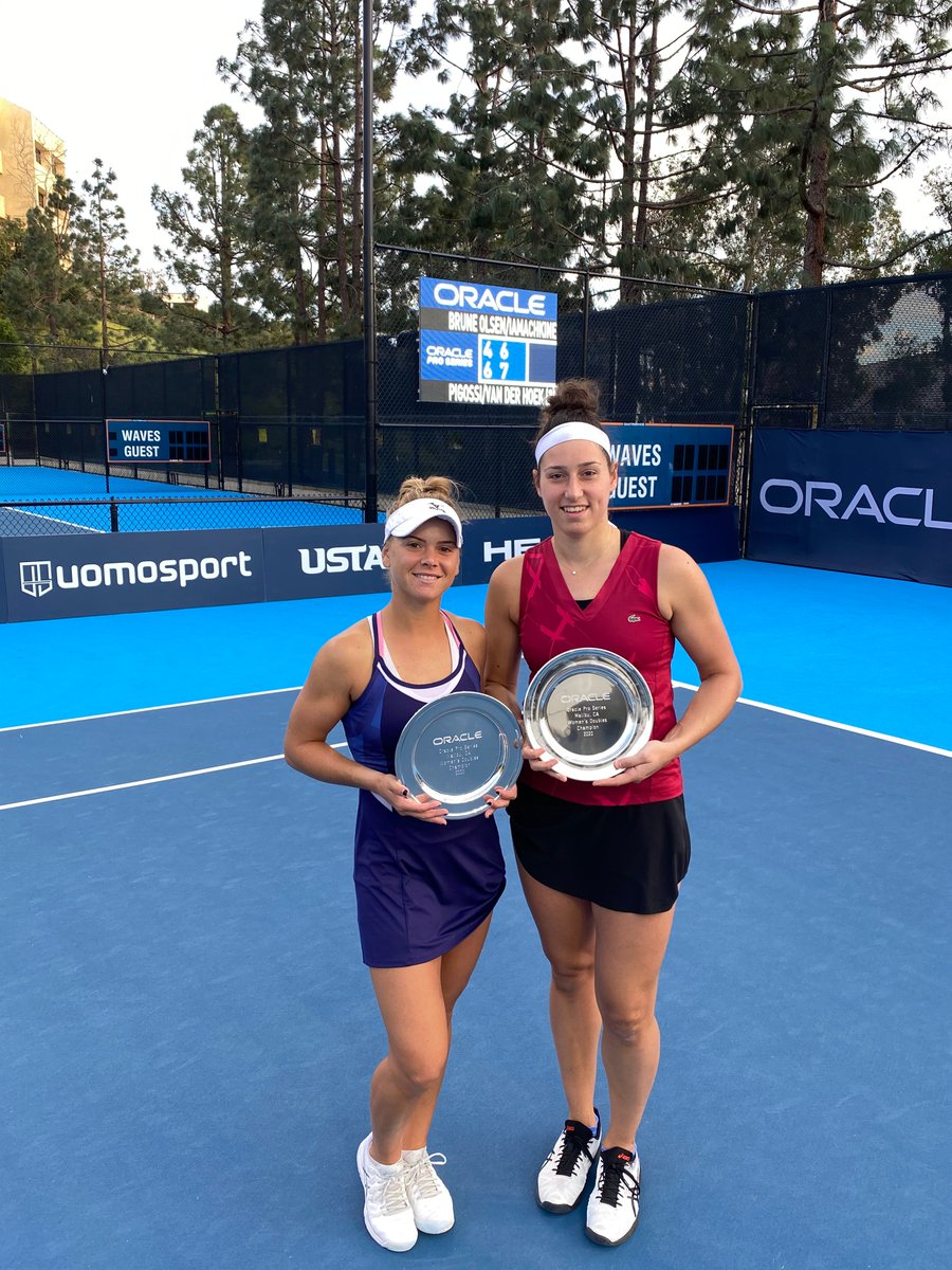 OracleTennis's tweet photo. ๐ช๐ผChampions in Malibu
Congratulations to this weekend's winners at the #OracleProSeries
๐ Nadia Podoroska ๐ฆ๐ท
๐๐ Laura Pigossi ๐ง๐ท / Rosalie Van Der Hoek ๐ณ๐ฑ
Thank you @PepperdineWaves, players, fans and officials! https://t.co/XwenYUNb2C