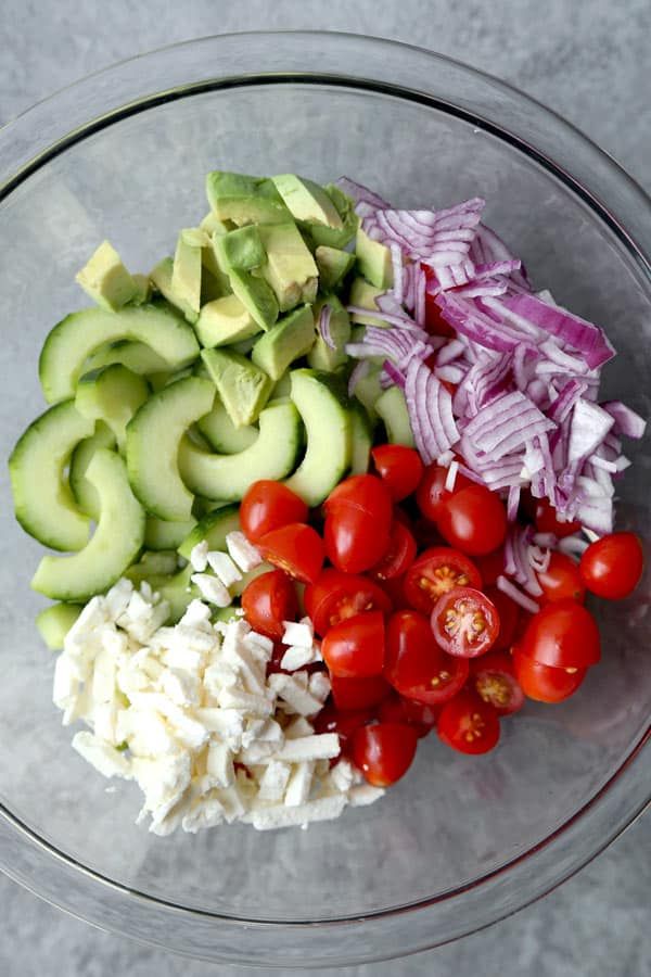 misspickledplum's tweet photo. What's your favorite use of cucumbers and tomatoes?
This creamy avocado cucumber tomato salad is my fave! 🍅😋
Get the Recipe 👉 https://t.co/5hS4YRCHYI https://t.co/PCes6CR6lD