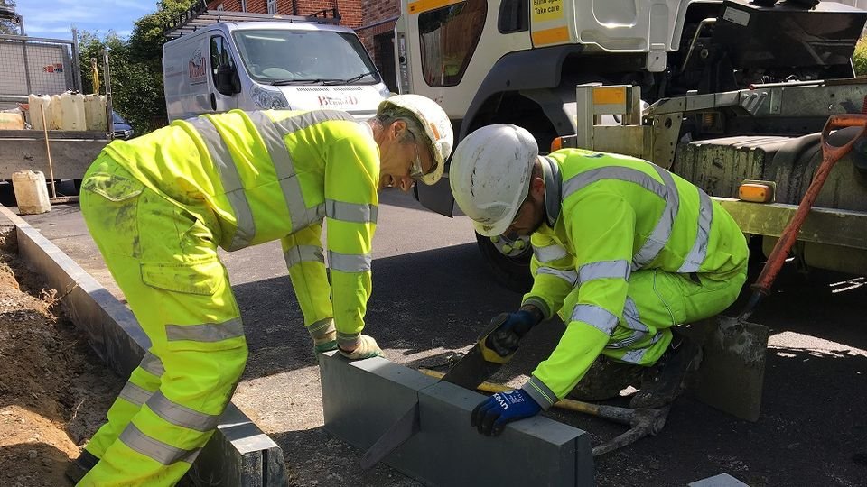 In case you missed it, our managing director Phil Sutton recently spoke with <a href="/BBCWalesNews/">BBC Wales News</a> about innovative green businesses in Wales and how <a href="/DurakerbUK/">Durakerb</a> is paving the way for sustainable construction >> bbc.in/2NIT9Lh