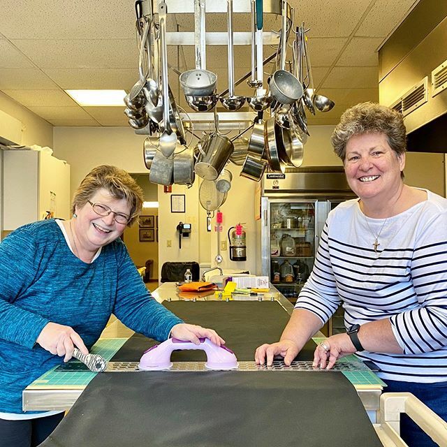 derrypres's tweet image. Sandy and Loretta find a new purpose for the kitchen counter: cutting fabric to make new curtains for our God’s Hidden Hands puppet stage! #creativekitchen #newuse #goodthinking #thankyou #derrypres ift.tt/3axwYl1
