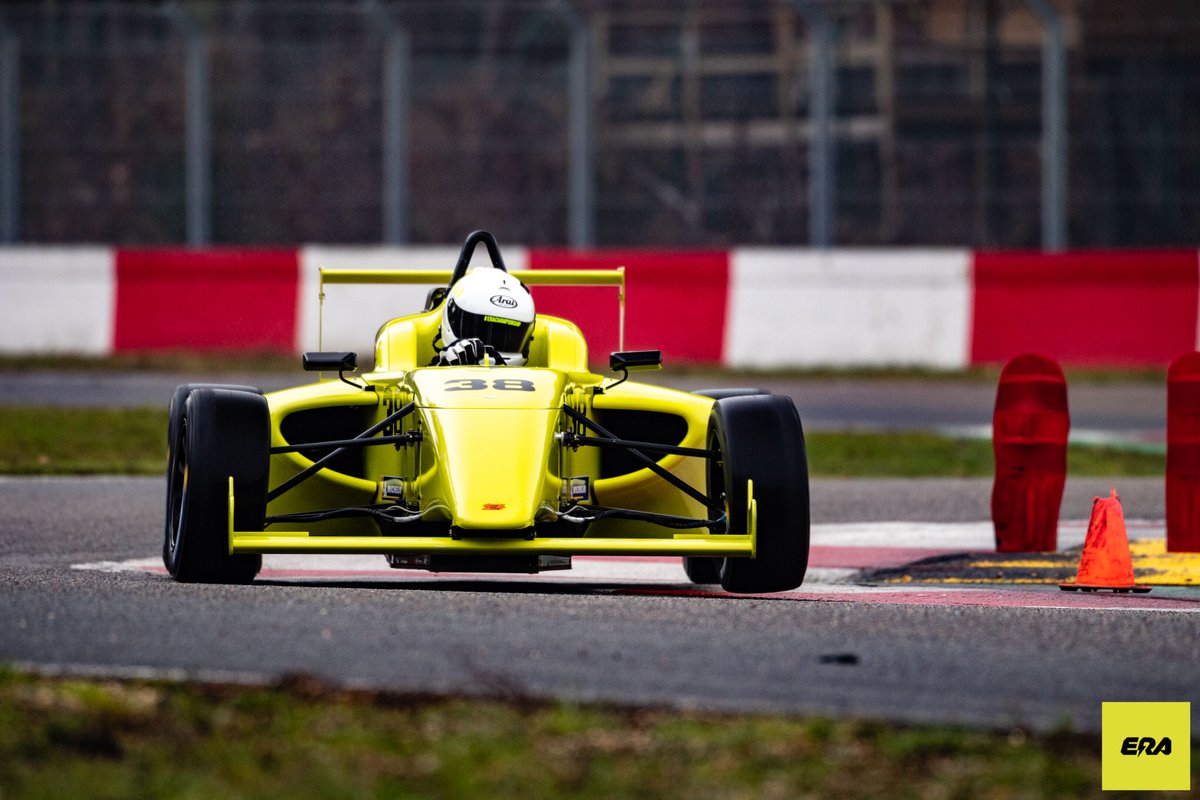 ERAadvanced's tweet image. A great day giving a demonstration of the ERA Championship Mitsu-Bachi F110e devcar @CircuitZolder

#ElectricRacingAcademy