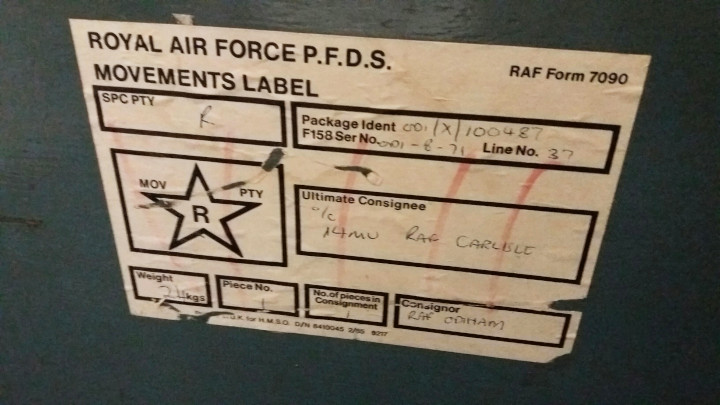 SoperfectImages's tweet photo. MPP 5x4 monorail, ex RAF, with a 14A serial number. 
Might not carry this too far, it weighs 24kg with its box. https://t.co/xNW4UmoN8y
