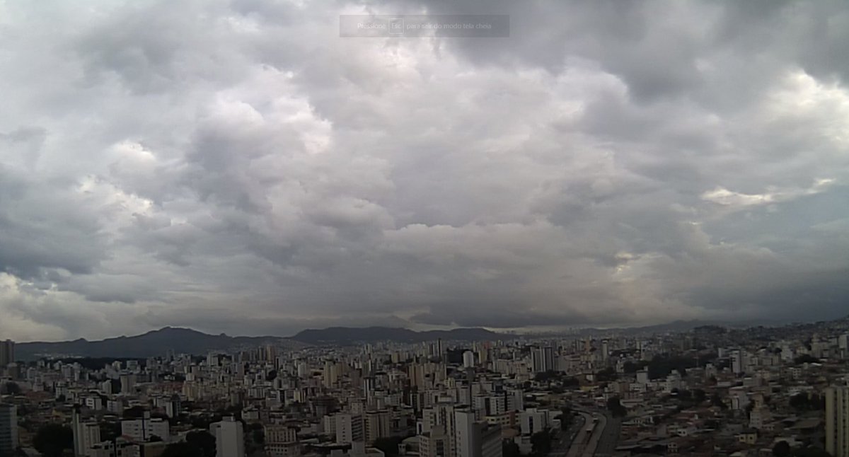 16h58 - Indicativo de chuvas fortes, com rajadas fortes de vento e raios, no decorrer destas duas horas. Redobre a sua atenção. <a href="/prefeiturabh/">Prefeitura de BH</a> <a href="/Bombeiros_MG/">Bombeiros_MG</a> <a href="/OficialBHTRANS/">OficialBHTRANS</a>  <a href="/TransitoBH/">Mix Brasil Shop</a> <a href="/Transito98FM/">Trânsito 98 FM</a> @radioitatiaia <a href="/otempo/">O TEMPO</a> <a href="/em_com/">Estado de Minas</a> <a href="/g1mg/">g1 MG</a> #chuva #verao #BH #PBH