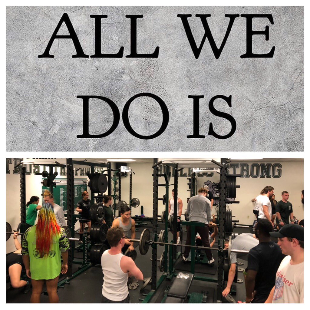 FPCWeightlifti1's tweet photo. No days off for this group. 50 deep today as girls fine tune for districts and boys kick of the start of their season. #wewillnotbeoutworked #TrustTheProcess #fpcathletics #weightlifting #allwedoiswork #iam #fpcweightlifting https://t.co/tUxDxmK37p