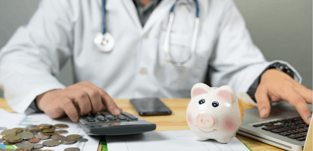Check out this article to learn how #healthcare #providers can make the switch to digital payments, successfully.

hubs.ly/H0ms_Q50
