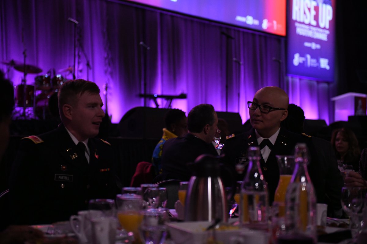 MNNationalGuard's tweet photo. Leadership and junior members of the Minnesota National Guard had the opportunity to be a part of the 30th annual Martin Luther King national breakfast that took place at The Armory in Minneapolis this morning.
#mlkbreakfastmn https://t.co/r3NhUB4Gpg