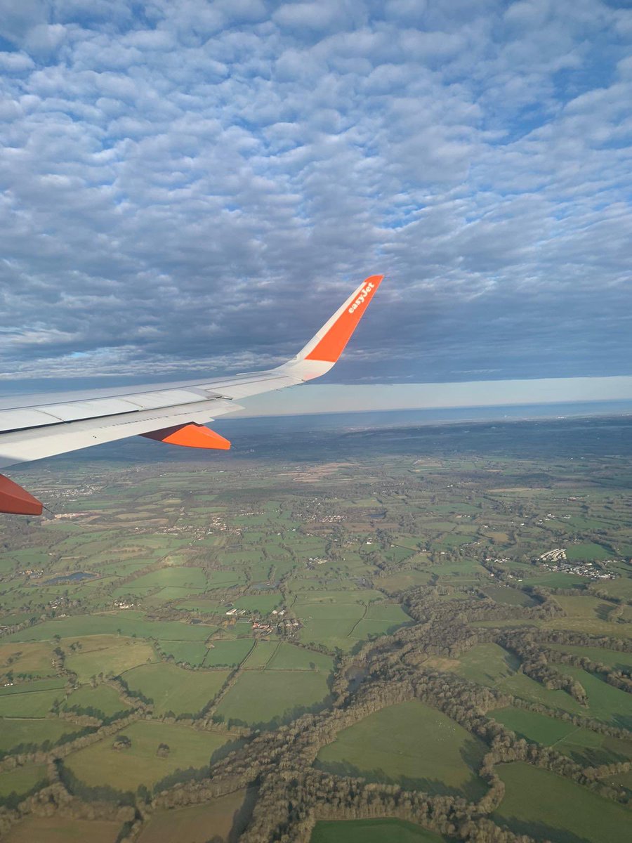 RelishEventsLDN's tweet photo. Today Team Relish are working from London, Davos and Barcelona! #eventprofs #traveling #MondayMotivaton #newbusiness https://t.co/0oR1YGLOcQ