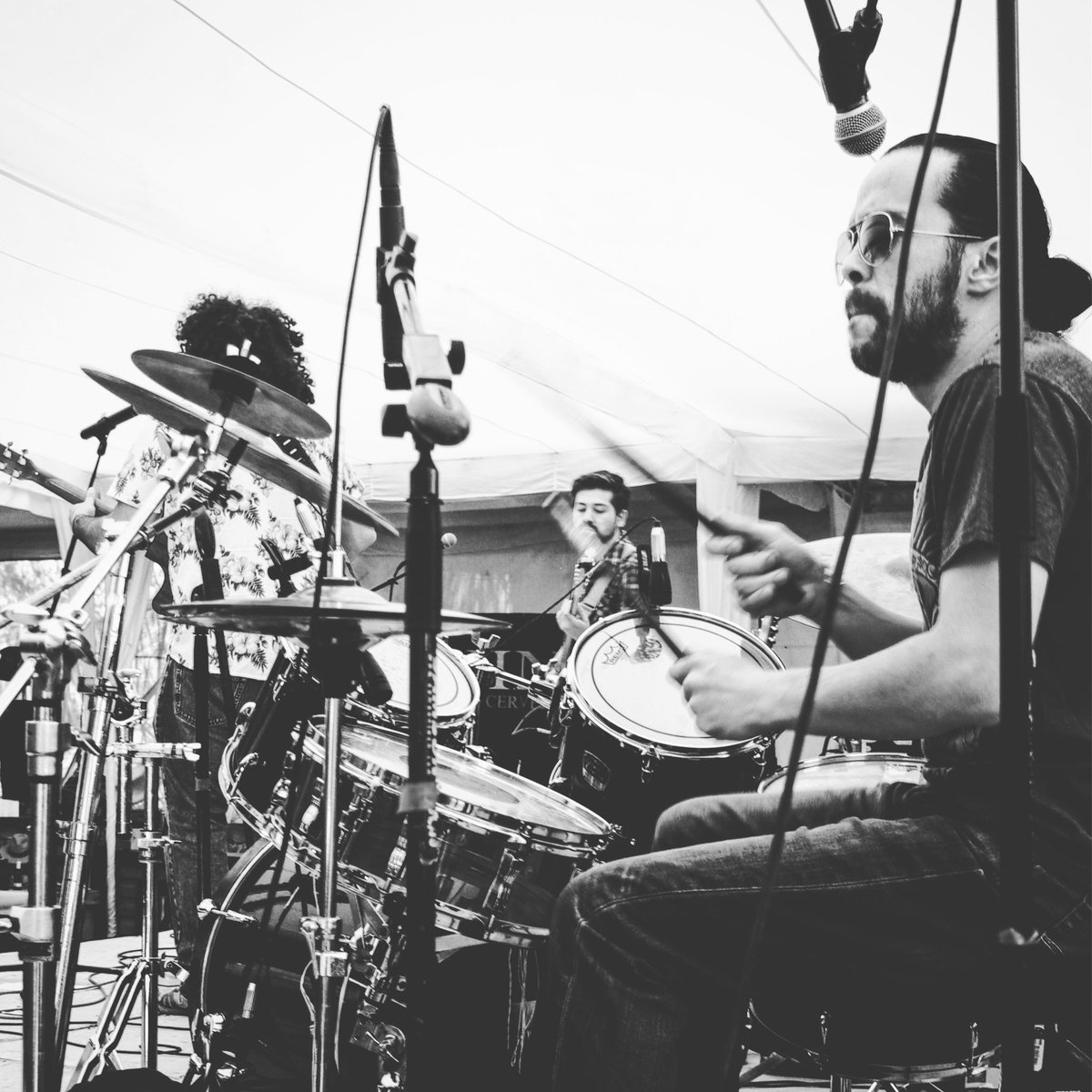 lidmband's tweet photo. El Charles haciendo lo que sabe. 💀🥁 🤟🏻  #music #songs #listentothis #goodmusic #rock https://t.co/i5PsNCe821