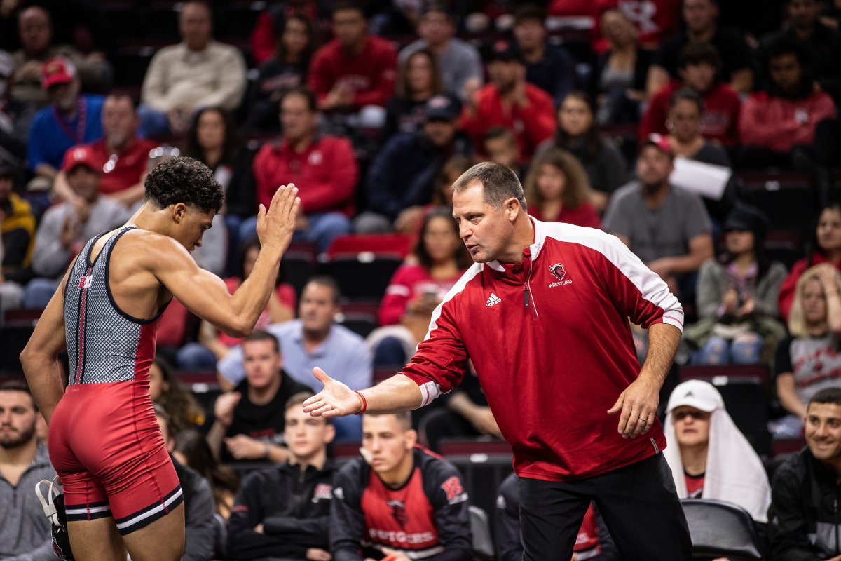 RUWrestling's tweet photo. No. 9 Sammy Alvarez's impressive performance against No. 3 Roman Bravo-Young will replay on @BigTenNetwork's Wrestling in 60 tonight at 5 p.m. ET.

#RelentlessPursuit | #GoRU https://t.co/dhqBW60qLL