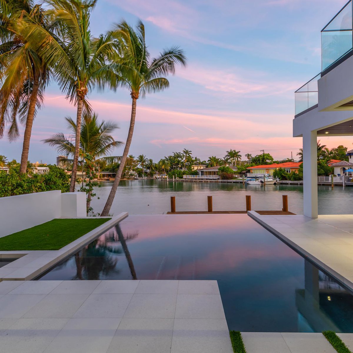 Just Sold !!!! 1413 Biscaya Drive , Biscaya Island , Surfside Brand New 6bdr 6.5 baths Waterfront Modern Design Congrats 🎈🎉🎊 to the New Buyers #lydiaeskenazi #hardingrealty #biscayaislandsurfside @ Surfside, Florida