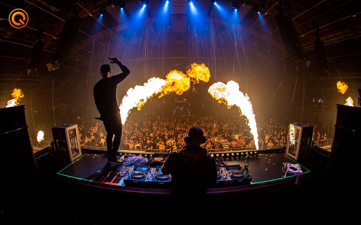 Awesome vibes at Aairport Festival 🔥🔥🔥, hope to be back soon…Danmark 🇩🇰, tusind tak 💪🏻🤙🏾 #EA