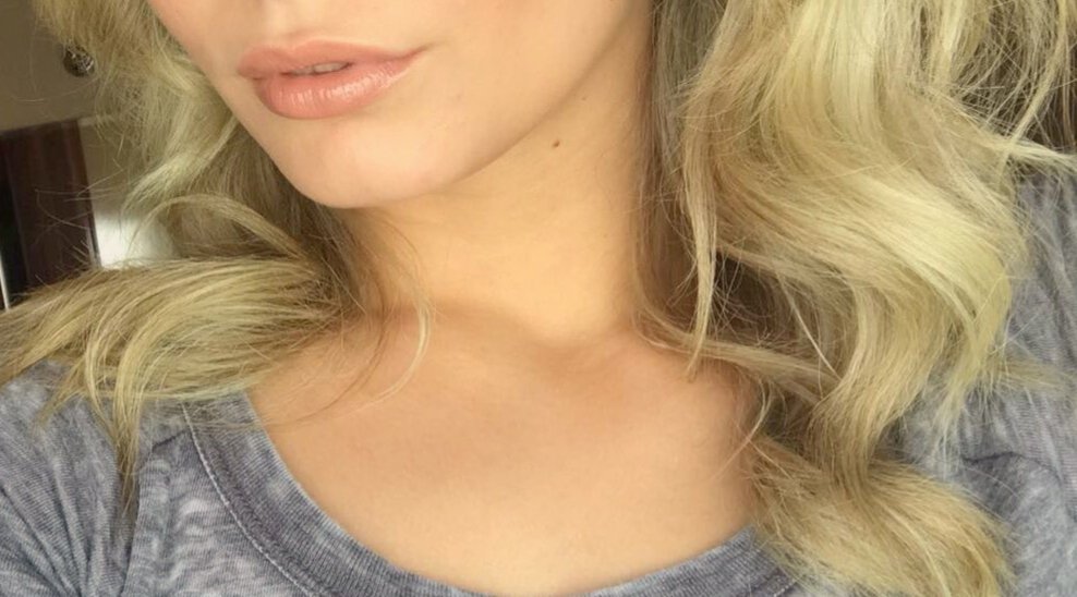 bad_sinful's tweet photo. Slide your cock into my mouth daddy. Let me see your big cocks hard for me
#cumslut #horny #nudes #pussy #needbigcock #slut #porn #fuckme #imwet #giveittomedaddy #boobs #sex https://t.co/ANS7YLQOjZ