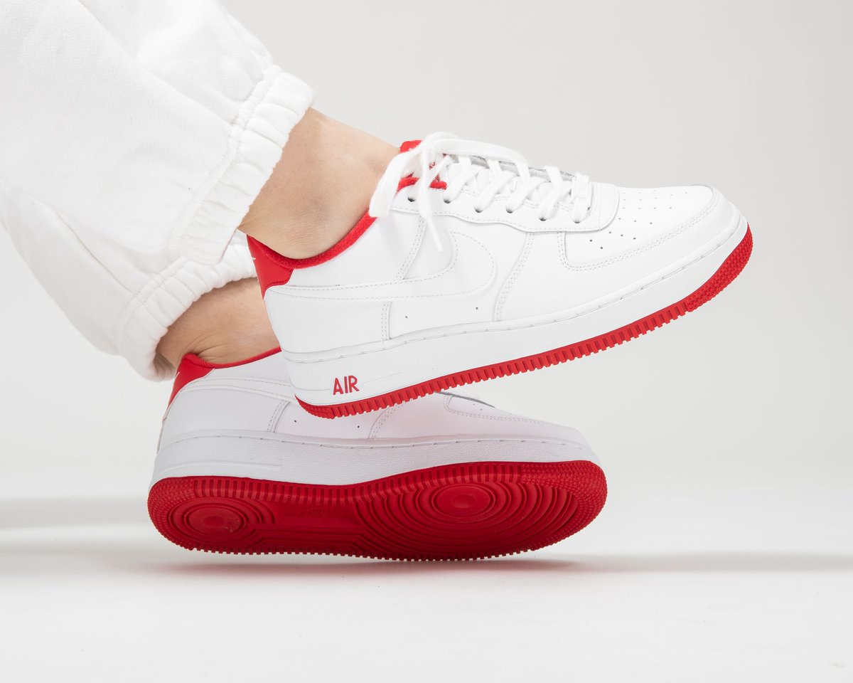 nike white with red check