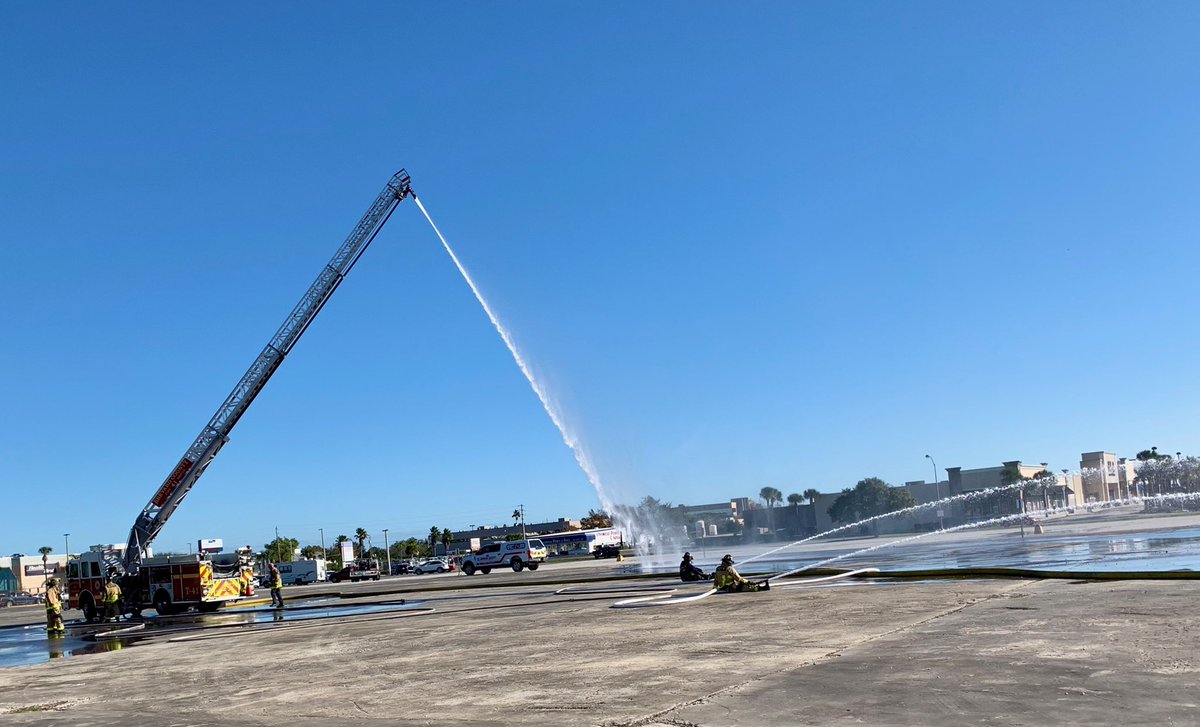 BCFRpio's tweet photo. Trk41, Eng42, Eng43 &amp; D40 doing some multi-company training (and pressure washing the parking lot) of the old K-Mart site and the future home of Health First’s Cape Canaveral Hospital. #TrainingDay #BCFR #BrevardsBravest #MerrittIsland #FDMI #District40 #FullHouseHookup #Sutphen https://t.co/vflbKnWkBM