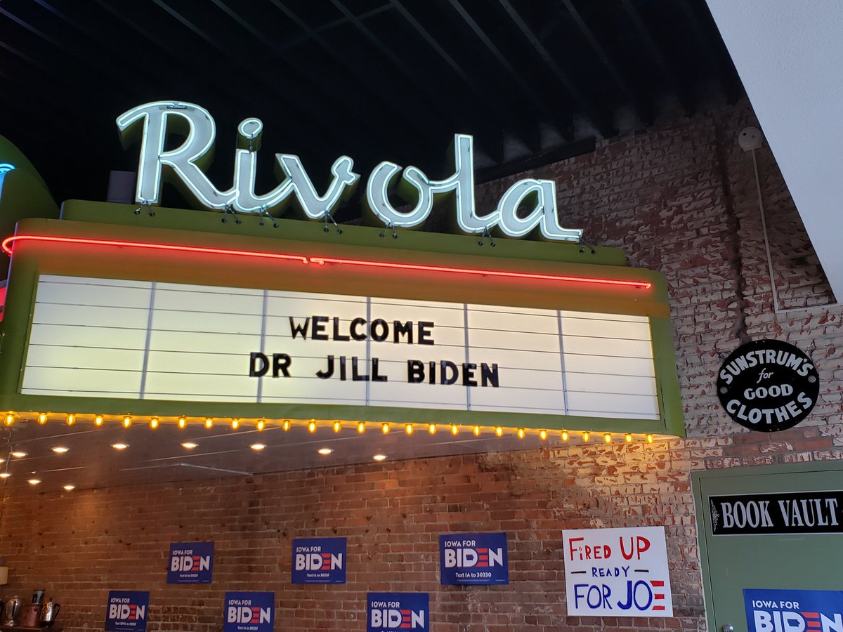 Angie Holland tweet media