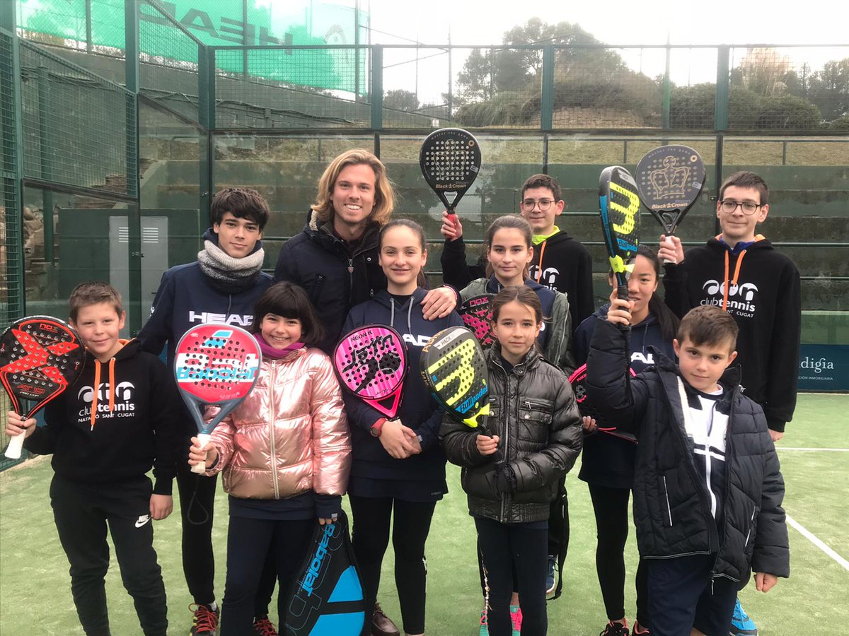 CTNSCugat's tweet photo. L'equip de pàdel de menors del Club va aprofitar una jornada de descans aquest cap de setmana per fer una trobada amb el Tot Padel. Els nostres alumnes milloren dia rere dia!
.
#escolapadel #padel #padelsantcugat #padelctnsc #ctnsc #ctnsantcugat https://t.co/7Y68ZsEl5M
