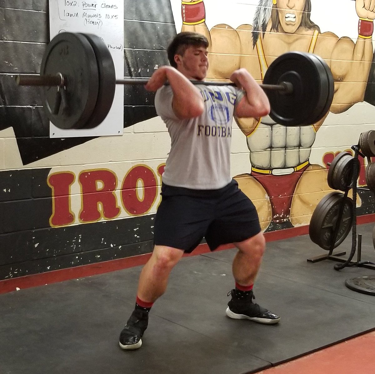 Butler55Wyatt's tweet photo. MLK Day Grind!! #NoDaysOff #WorkingSeason #SpringIsComing ποΈπ
@Athletics_WNHS @WNHSwarriorFB @Rickey_1970 @WNHS_FB_RC @dougrconnell @coachmattox35 @BrWright13 https://t.co/wiGqDtVqHb