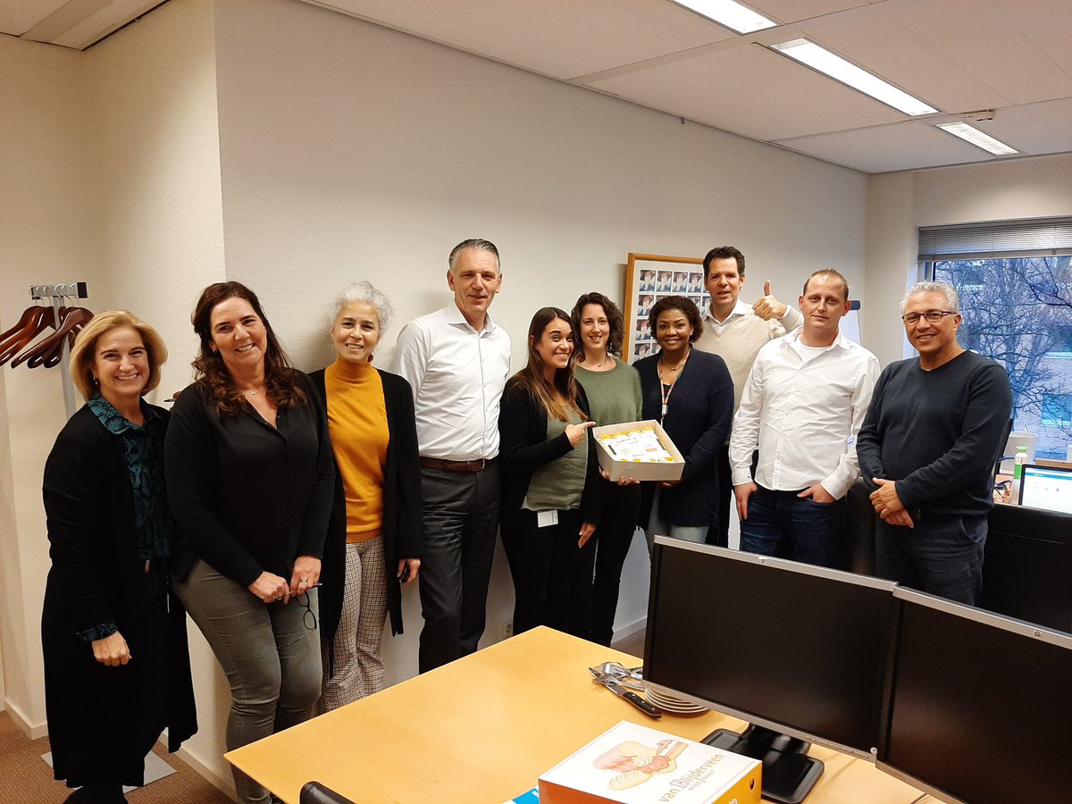 Arjanderooy's tweet photo. #Hadoks, de huisartsen organisatie, regio Haaglanden is live met haar HR en Payroll processen met #AFAS Profit. Prachtige samenwerking van Hadoks met #VvAA, #Cure4, #OranjeConsultancy en #AFASSoftware.
dank aan @Guilaine Ausma, Roosmarijn de Boer, Floor de Vries, Wouter Meester https://t.co/WdN94VTFNF