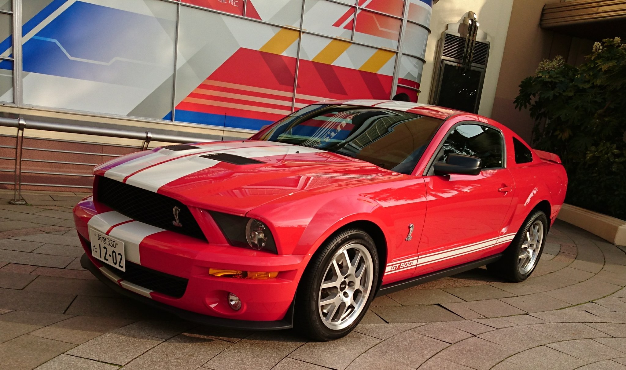 Usj小ネタ 赤井秀一の愛車 フォード マスタング Gt500 いいですね Usj クールジャパン ユニバ コナン 名探偵コナンworld T Co 79ipfo0lpv Twitter