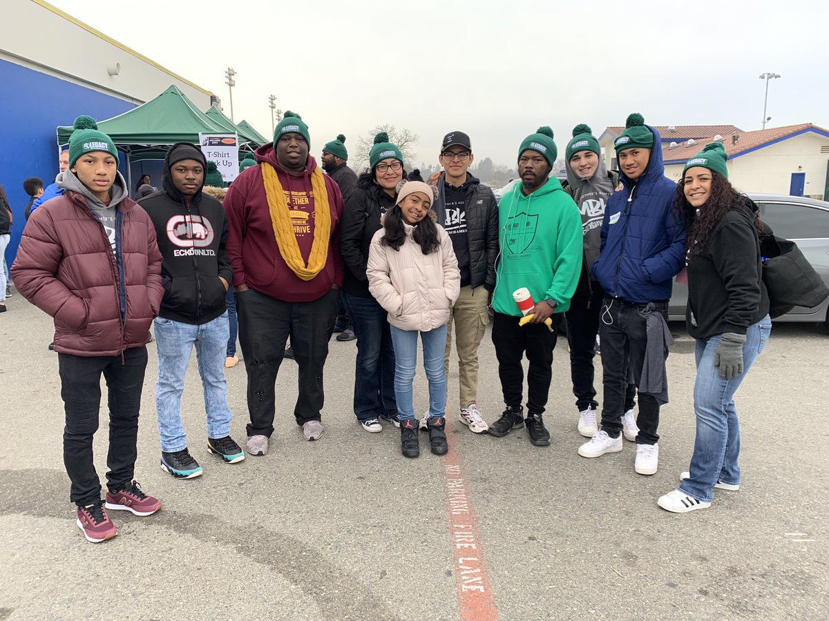 InnovBrdg's tweet photo. Honoring Dr. King with the MBK Sacramento Youth Fellows https://t.co/bNisKpb0P0