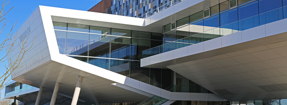 .<a href="/KedgeBS/">KEDGE Business School</a>  lance le premier Parcours «Management Associatif» au sein de son PGE et propose à ses étudiants investis dans des responsabilités managériales au sein de l'école de pouvoir valider le requis "expérience pro" sous conditions bit.ly/3asCm8R