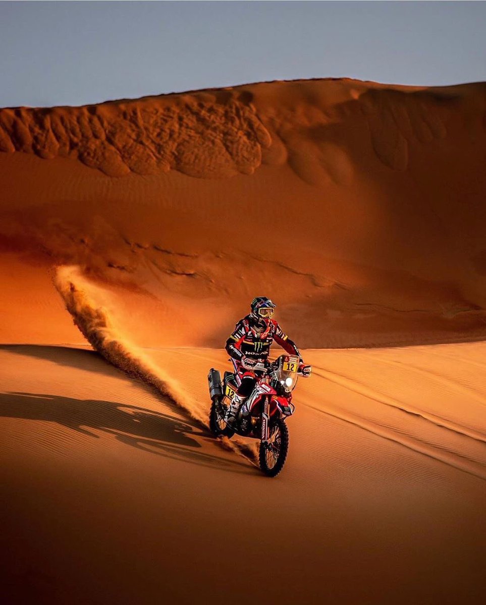 4 días atrás.🗓 6:30 am.🌅 Quarter desert 🐫 Abriendo pista 💫 📷 Jan Starek PhotographeR