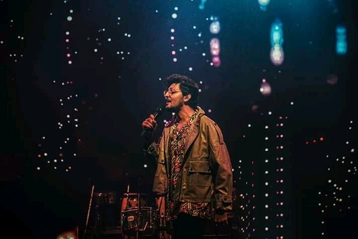 snehashis03's tweet photo. Thank You @DarshanRavalDZ For Coming To Acharya Girish Chandra Bose College's Fun Fiesta & Trembling The Stage With Your Voice!
#AGCBC #FunFiesta @DarshanRavalOfc @DRavalTrends @DRavalUniverse @Darshan_hrt https://t.co/278EErm51S