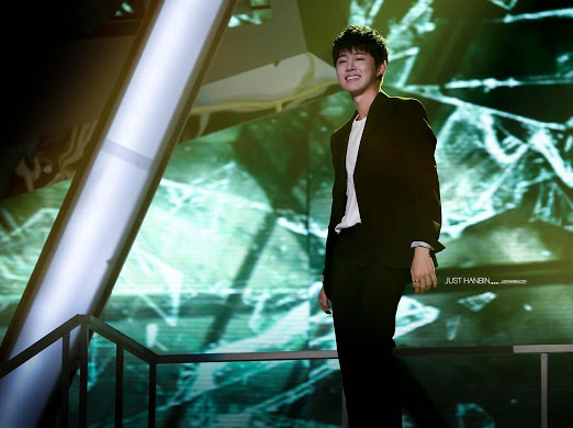 just_an_iKONIC's tweet photo. Day 20

#UnconditionalLoveForHanbin 
has no bounds and is unchanging.

#Hanbin @ikon_shxxbi https://t.co/htSZa0F7Dh