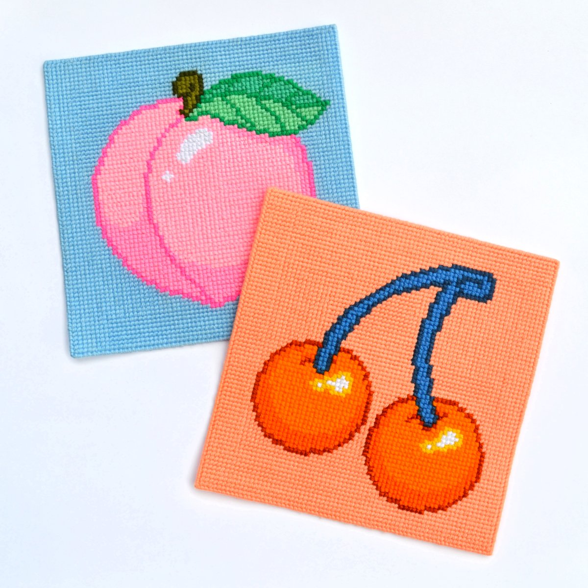 srkart's tweet photo. Two new fruit tapestries! 🍑🍒 DM to purchase, otherwise these will go up on my web shop in the coming weeks!
#tapestries #needlepoint #needlepointersofinstagram #needlework #needlepointtapestry #fiberarts #fruittapestry #fruitembroidery #pdxart #pdxartist #shannonknight https://t.co/TQEfyK0j4b
