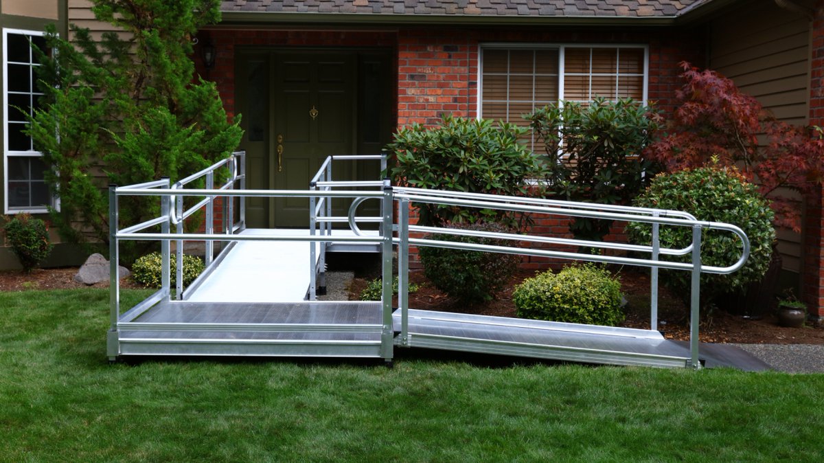 WheelchairLibe1's tweet image. Build your next entry ramp system, step-by-step exclusively at Wheelchairliberty.com 

#wheelchaircommunity #adaptivecommunity  #adaptivelifestyle #wheelchairlife   #abilitynotdisability  #adaptiveathlete #wheelchairtransfer